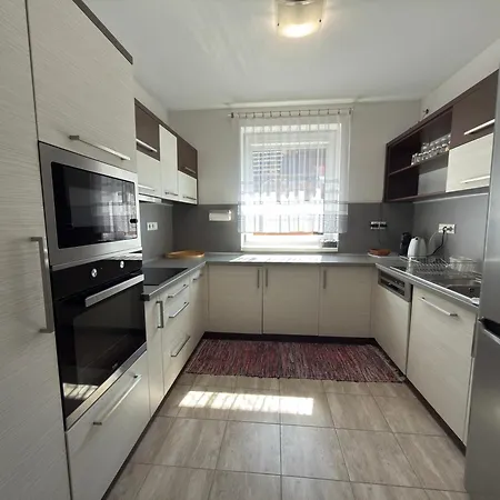 Ferienhaus Gabo Pre 15 Osob